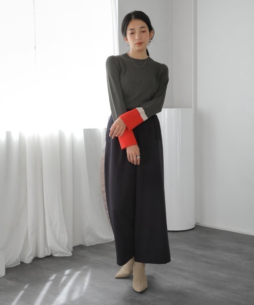 Bou Jeloud(ブージュルード)の「総針袖口配色ニットトップス(ニット/セーター・レディース・ネイビー/ベージュ/グレー・FREE)」の5枚目の写真