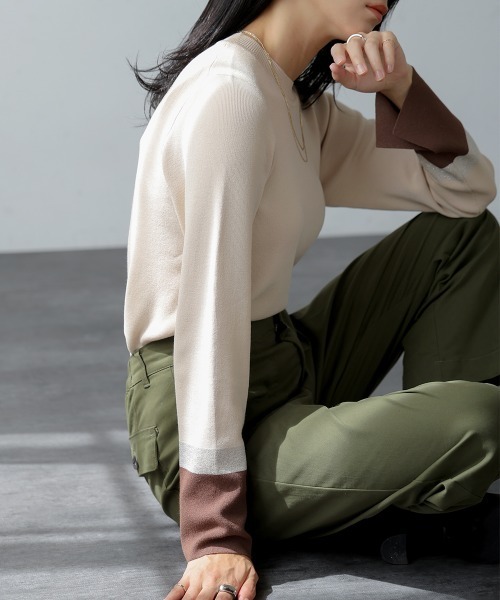 Bou Jeloud(ブージュルード)の「総針袖口配色ニットトップス(ニット/セーター・レディース・ネイビー/ベージュ/グレー・FREE)」の12枚目の写真