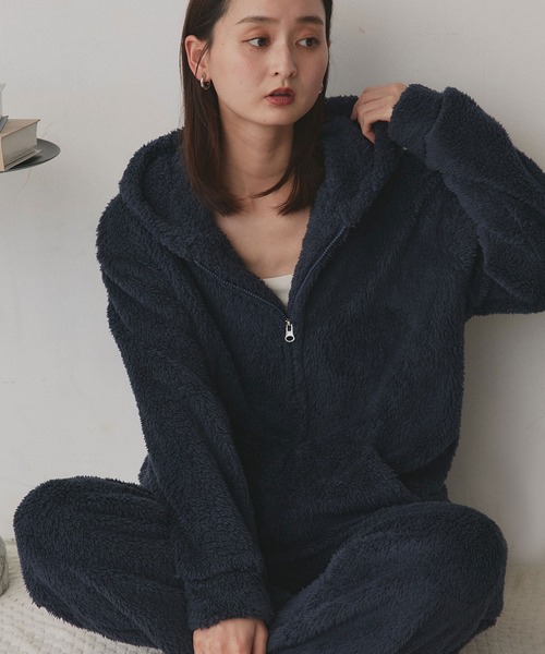 ad thie(アドティエ)の「ボア パーカー&ロングパンツ ルームウェア セットアップ(ルームウェア/パジャマ・レディース・ナチュラル/ミント/オフホワイト/ブルー/ブラック/チャコール/ピンク/ネイビー・FREE)」の6枚目の写真