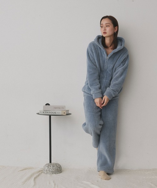 ad thie(アドティエ)の「ボア パーカー&ロングパンツ ルームウェア セットアップ(ルームウェア/パジャマ・レディース・ナチュラル/ミント/オフホワイト/ブルー/ブラック/チャコール/ピンク/ネイビー・FREE)」の7枚目の写真