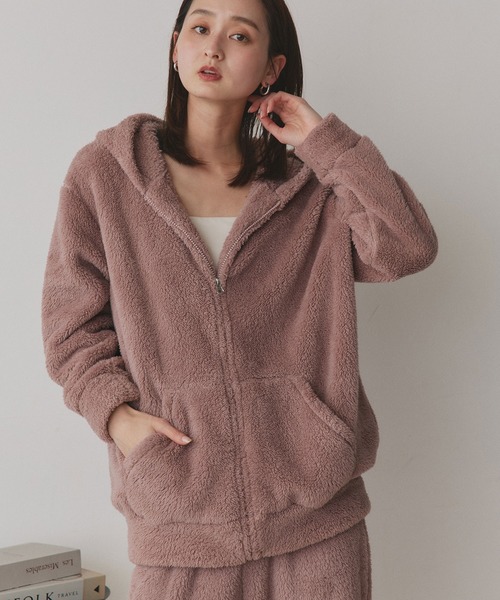 ad thie(アドティエ)の「ボア パーカー&ロングパンツ ルームウェア セットアップ(ルームウェア/パジャマ・レディース・ナチュラル/ミント/オフホワイト/ブルー/ブラック/チャコール/ピンク/ネイビー・FREE)」の18枚目の写真