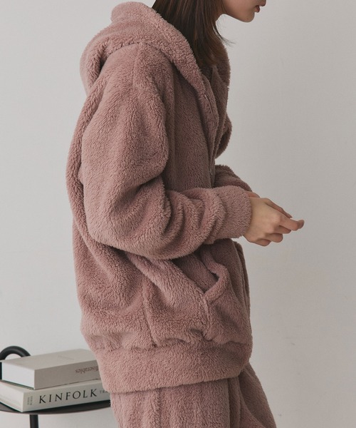 ad thie(アドティエ)の「ボア パーカー&ロングパンツ ルームウェア セットアップ(ルームウェア/パジャマ・レディース・ナチュラル/ミント/オフホワイト/ブルー/ブラック/チャコール/ピンク/ネイビー・FREE)」の17枚目の写真