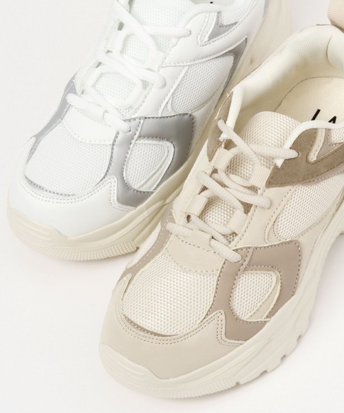 LAKOLE（ラコレ）の「メッシュボリュームスニーカー / 972449（スニーカー・レディース・ホワイト/ベージュ・LARGE/MEDIUM）」の11枚目の写真