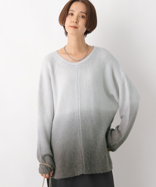 LEPSIM(レプシィム)の「3ゲージグラデーションVプルオーバー 978055(ニット/セーター・レディース・ホワイト×ブラック/ブルー/イエロー・FREE)」の2枚目の写真