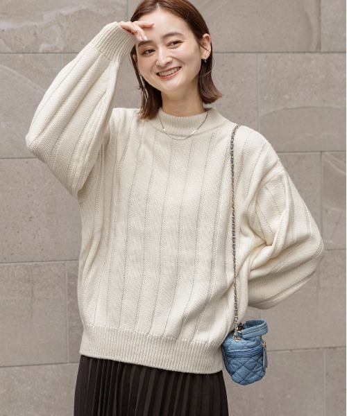 ad thie(アドティエ)の「ワイドリブ 太リブ ハイネックニット(ニット/セーター・レディース・ダークブラウン/オフホワイト/グリーン/ボルドー/ピンク/ラベンダー/サックスブルー/チャコール/オリーブ/ベージュ・FREE)」の12枚目の写真