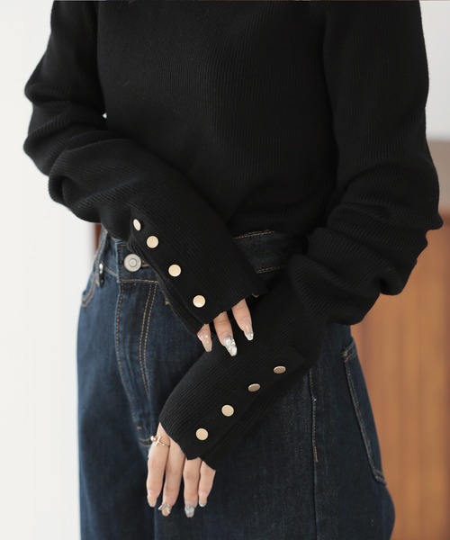 nouvellemoi（ヌーベルモイ）の「袖口ボタンリブニットタートルネックプルオーバー（ニット/セーター・レディース・グレー/ブラック/グリーン/アイボリー・FREE）」の7枚目の写真