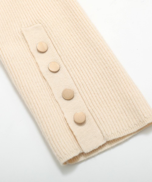 nouvellemoi（ヌーベルモイ）の「袖口ボタンリブニットタートルネックプルオーバー（ニット/セーター・レディース・グレー/ブラック/グリーン/アイボリー・FREE）」の15枚目の写真