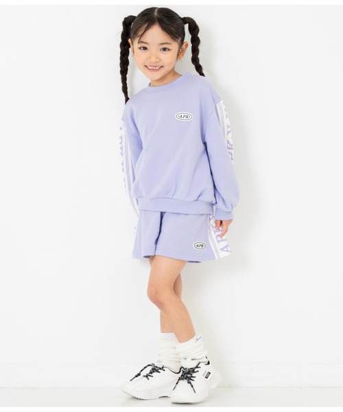 ANAP kids（アナップキッズ）の「袖ラインロゴ裏毛スウェットトレーナー（スウェット・キッズ・ブラック/ラベンダー・120cm/130cm/110cm）」の19枚目の写真