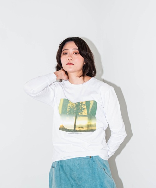 L.H.P（エルエイチピー）の「【ZOZOTOWN限定】LHP×彩雪 / PHOTO PRINT ORGANIC LONG SLEEVE TEE / フォトプリントオーガニックロンT / ays（Tシャツ/カットソー・レディース・ブラック/ホワイト・XL/XS/XXL/XXS/XXXL）」の6枚目の写真