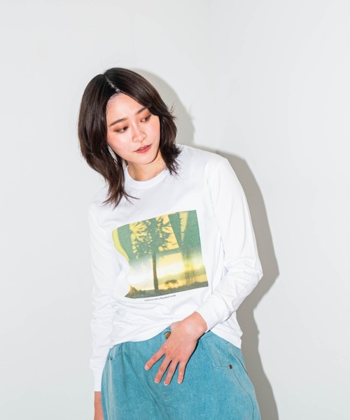 L.H.P（エルエイチピー）の「【ZOZOTOWN限定】LHP×彩雪 / PHOTO PRINT ORGANIC LONG SLEEVE TEE / フォトプリントオーガニックロンT / ays（Tシャツ/カットソー・レディース・ブラック/ホワイト・XL/XS/XXL/XXS/XXXL）」の7枚目の写真