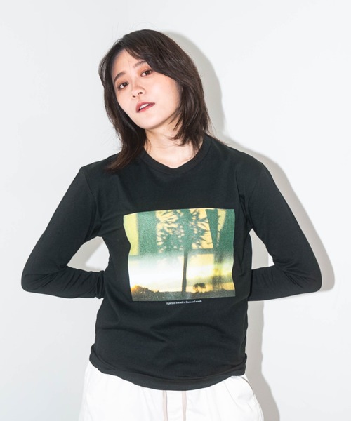 L.H.P（エルエイチピー）の「【ZOZOTOWN限定】LHP×彩雪 / PHOTO PRINT ORGANIC LONG SLEEVE TEE / フォトプリントオーガニックロンT / ays（Tシャツ/カットソー・レディース・ブラック/ホワイト・XL/XS/XXL/XXS/XXXL）」の19枚目の写真