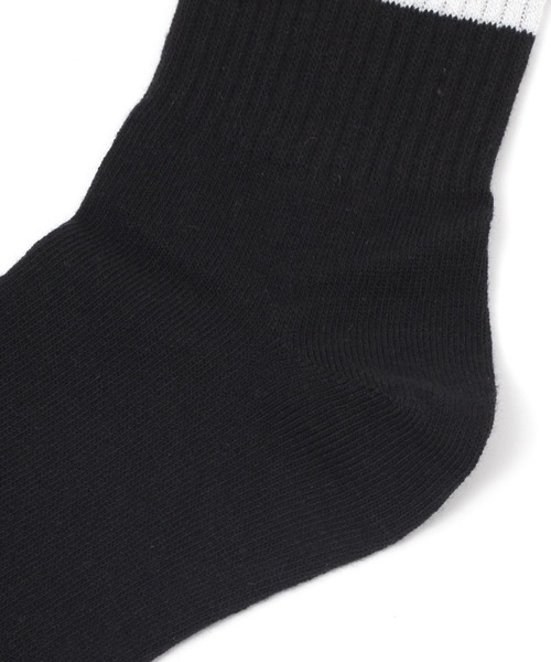 repipi armario（レピピ アルマリオ）の「カラーラメラインソックス（ソックス/靴下・キッズ・グリーン/ブラック×ホワイト/パープル/グレー/ホワイト×ブラック/ピンク・FREE）」の8枚目の写真