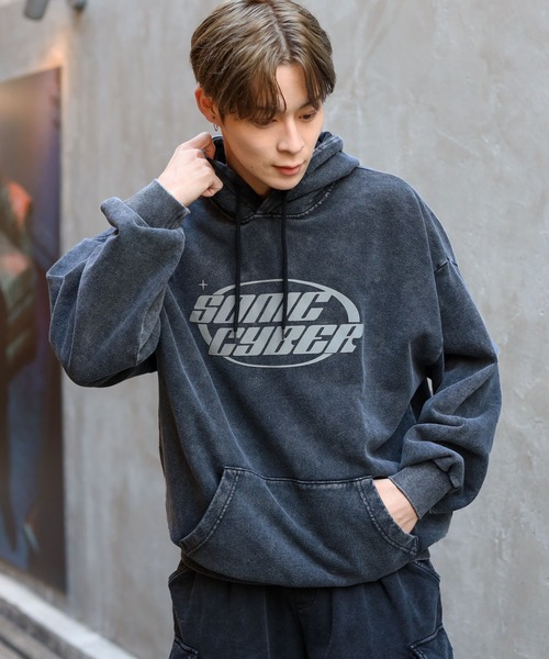 SPINNS（スピンズ）の「【ユニセックスで着用可能】ピグメントパーカー