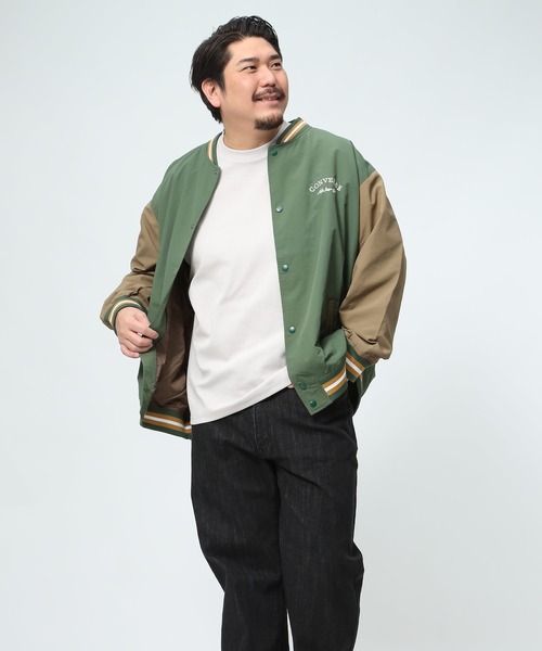 CONVERSE（コンバース）の「CONVERSE コンバース スタジャン  ナイロン バックプリント　ロゴ ジャンパー スタジアムブルゾン 大きいサイズ メンズ（スタジャン・メンズ・ネイビー/ブラック/カーキ・3L/4L/5L）」の21枚目の写真