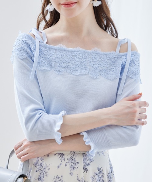 tocco closet(トッコ クローゼット)の「肩りぼん付きレース装飾オフショルニットプルオーバー(ニット/セーター・レディース・オフホワイト/ネイビー/サックスブルー・M)」の13枚目の写真