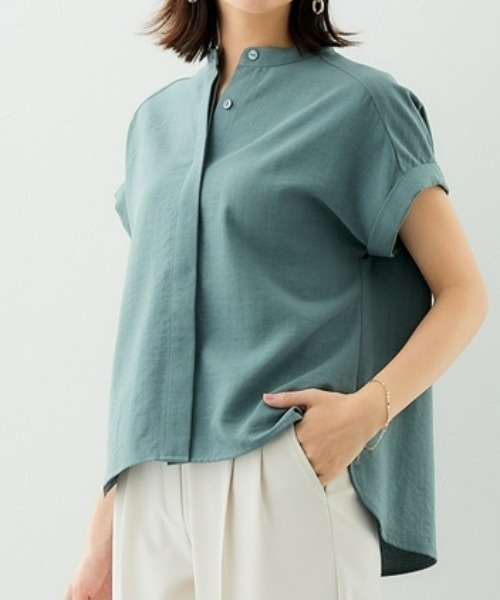 7days Life Styling（セブンデイズライフスタイリング）の「麻調合繊バンドカラー半袖ブラウス（しわになりにくい・接触冷感・ＵＶカット・洗える）（シャツ/ブラウス・レディース・モカ/ネイビー/ライトベージュ/グリーン・S/M/L/LL）」の4枚目の写真