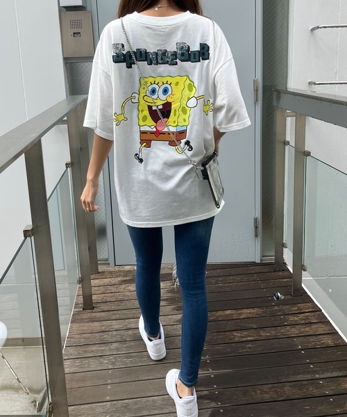 GLAMOROUS JANE(グラマラスジェーン)の「スポンジボブプリントオーバーサイズTシャツ(Tシャツ/カットソー・レディース・オフホワイト/チャコールグレー/ブラック・FREE)」の12枚目の写真