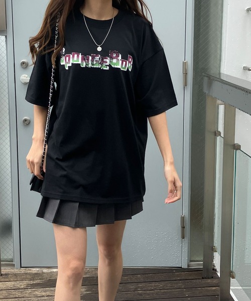 GLAMOROUS JANE(グラマラスジェーン)の「スポンジボブプリントオーバーサイズTシャツ(Tシャツ/カットソー・レディース・オフホワイト/チャコールグレー/ブラック・FREE)」の20枚目の写真