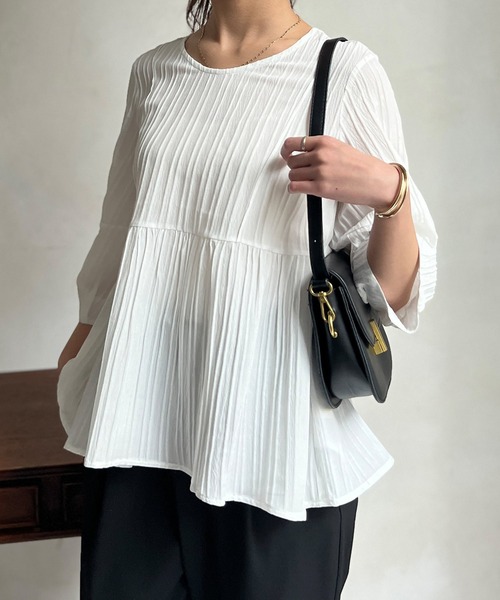Chez toi(シェトワ)の「ふくれジャガードペプラムブラウス(シャツ/ブラウス・レディース・オフホワイト/ブラック・FREE)」の18枚目の写真