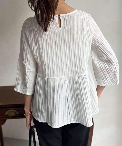 Chez toi(シェトワ)の「ふくれジャガードペプラムブラウス(シャツ/ブラウス・レディース・オフホワイト/ブラック・FREE)」の16枚目の写真