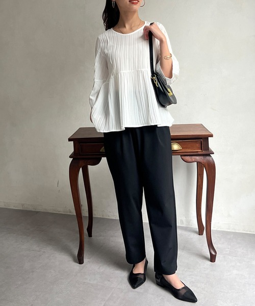 Chez toi(シェトワ)の「ふくれジャガードペプラムブラウス(シャツ/ブラウス・レディース・オフホワイト/ブラック・FREE)」の12枚目の写真