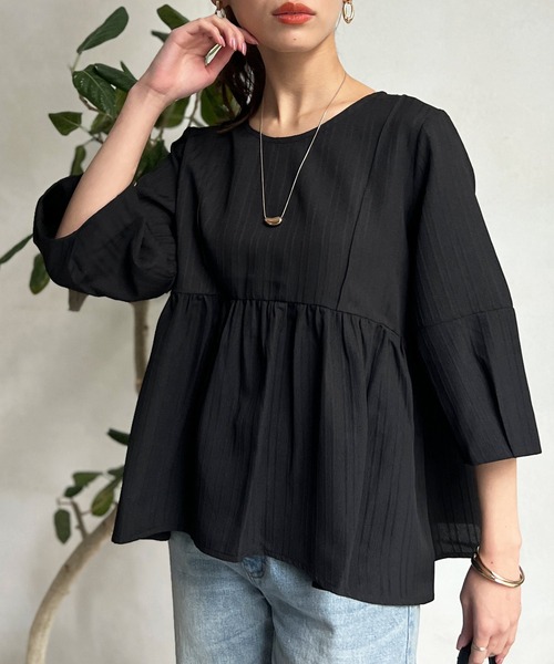 Chez toi(シェトワ)の「ふくれジャガードペプラムブラウス(シャツ/ブラウス・レディース・オフホワイト/ブラック・FREE)」の8枚目の写真