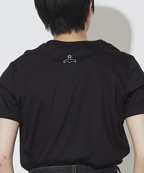 CONVERSE TOKYO(コンバーストウキョウ)の「EMBROIDERY ONEPOINT TEE(Tシャツ/カットソー・レディース・ブラック/ホワイト/キャメル・FREE)」の10枚目の写真