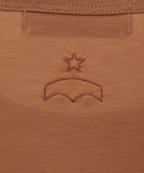 CONVERSE TOKYO(コンバーストウキョウ)の「EMBROIDERY ONEPOINT TEE(Tシャツ/カットソー・レディース・ブラック/ホワイト/キャメル・FREE)」の4枚目の写真