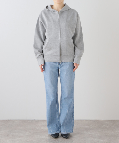 IENA（イエナ）の「ダンボールニットジップアップフーディ（パーカー・レディース・ライトグレー/ホワイト・FREE）」の22枚目の写真