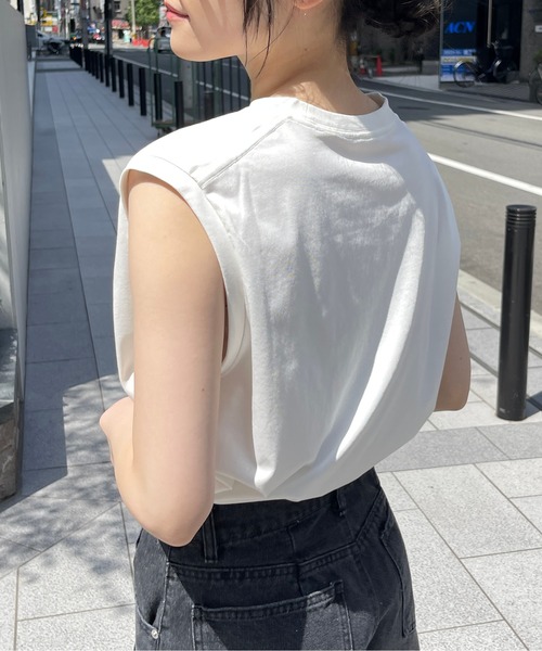 Meli rich（メリーリッチ）の「【吸水速乾・接触冷感】フレンチスリーブノースリタンク（タンクトップ・レディース・オフホワイト/ブラック/ライトグレー・FREE）」の8枚目の写真