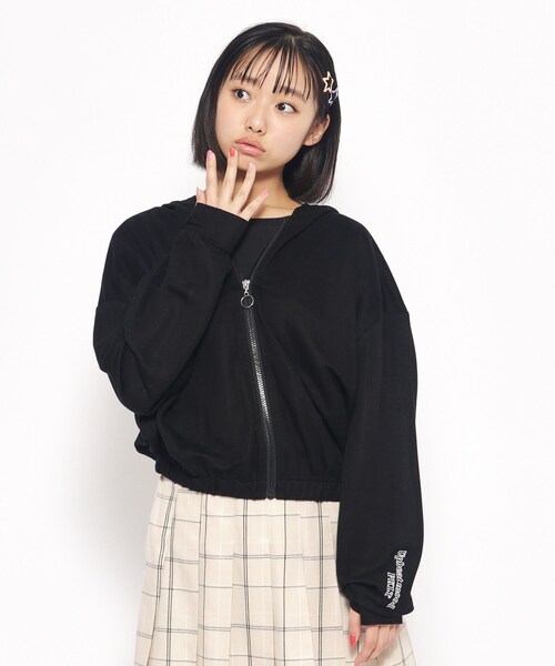 PINK-latte（ピンクラテ）の「◆【UV・接触冷感・130cmあり】シアーカノコパーカー（パーカー・キッズ・ブラック/オフホワイト/ライトパープル・13/14/15 /16）」の2枚目の写真