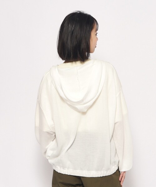 PINK-latte（ピンクラテ）の「◆【UV・接触冷感・130cmあり】シアーカノコパーカー（パーカー・キッズ・ブラック/オフホワイト/ライトパープル・13/14/15 /16）」の5枚目の写真