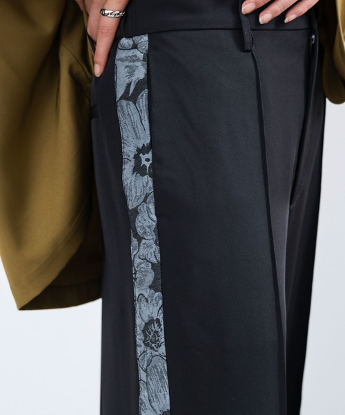 JUNRED（ジュンレッド）の「【 UNISEX 】サイドデザインワイドパンツ（その他パンツ・メンズ・ブラック/グリーン・L/S/M）」の7枚目の写真