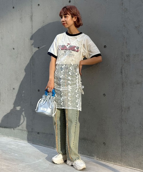 CIAOPANIC(チャオパニック)の「INDIAフラワー刺繍チュールシアーワンピース(ワンピース・レディース・ブルー/オフホワイト/ブラック・FREE)」の4枚目の写真