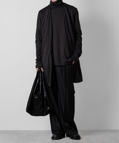 ATTACHMENT（アタッチメント）の「WO/NY スムース オーバーサイズドハイネックL/S TEE / WO/NY SMOOTH OVERSIZED HIGHNECK L/S TEE（Tシャツ/カットソー・メンズ・ブラック/グレー/ダークブラウン・1/2/3/4）」の16枚目の写真