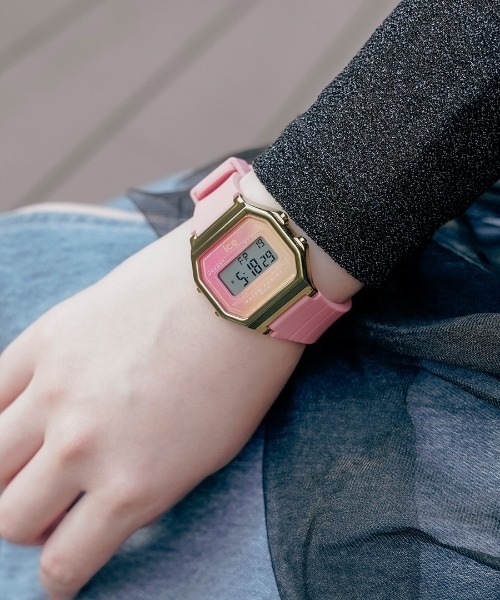 Ice-Watch アイスウォッチ」ICE digit retro sunset アイス