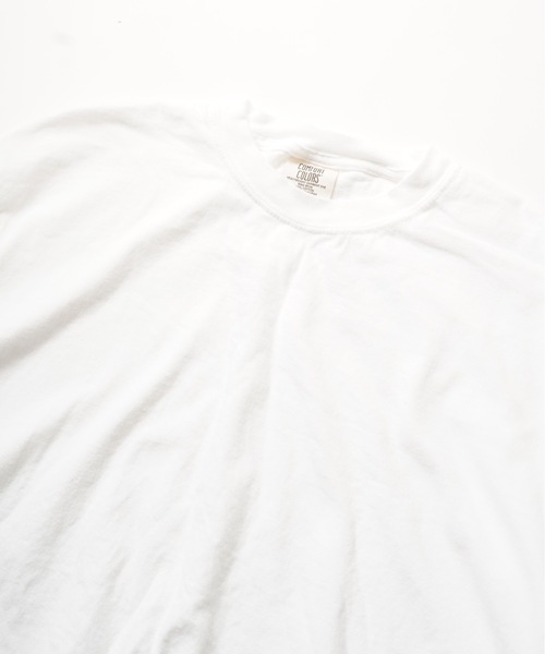 comfort colors(コンフォートカラーズ)の「【COMFORT COLORS/コンフォートカラーズ】6.1オンス ガーメントダイTシャツ(1717) ヘビーウェイト(Tシャツ/カットソー・メンズ・ホワイト/スミクロ・MEDIUM/LARGE/X-LARGE)」の5枚目の写真