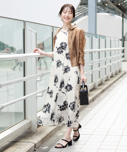 ◆大人気◆【MiuMiu】フラワープリント ノースリーブワンピース Moda Club フラワープリント ノースリーブワンピース 38 - メルカリ