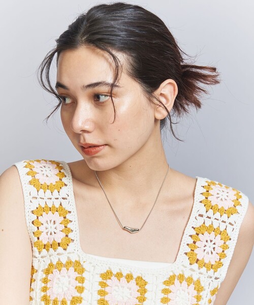 BEAUTY&YOUTH UNITED ARROWS(ビューティーアンドユースユナイテッドアローズ)の「メタル ライン ネックレス(ネックレス・レディース・シルバー/ゴールド・FREE)」の3枚目の写真