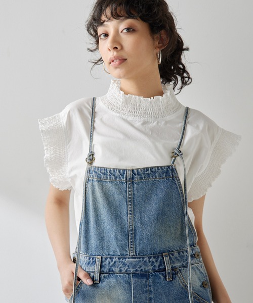 Whim Gazette（ウィムガゼット）の「シャーリングブラウス（シャツ