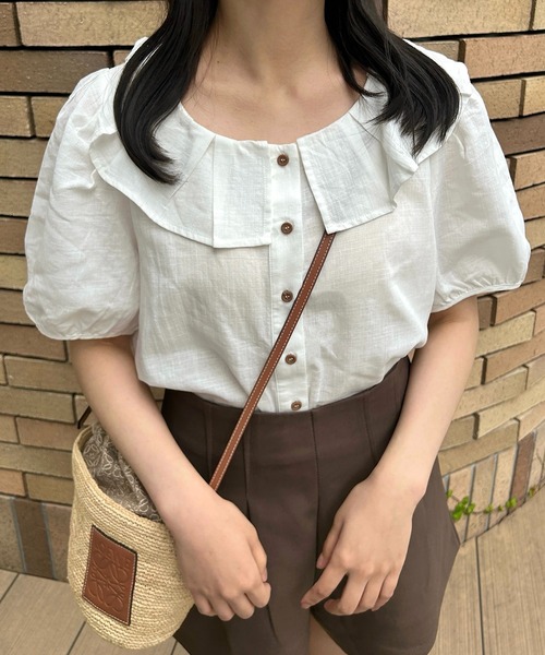 Cham.(チャム)の「フリルカラーブラウス(シャツ/ブラウス・レディース・ベージュ/オフホワイト・F)」の3枚目の写真