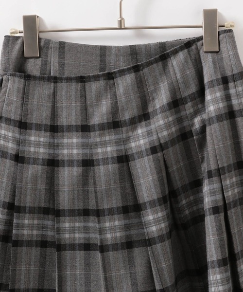 PAGEBOY（ページボーイ）の「チェックプリーツラップショートパンツ（その他パンツ・レディース・チャコールグレー/ベージュ・FREE）」の13枚目の写真