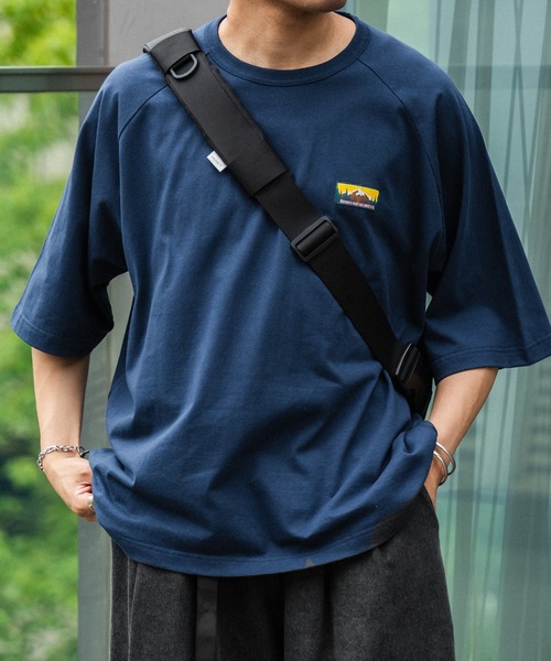kutir(クティール)の「ピスラグランTシャツ(Tシャツ/カットソー・メンズ・レッド系/ブラック/オフホワイト/ネイビー系/ブラック系/ネイビー・LARGE/MEDIUM)」の15枚目の写真