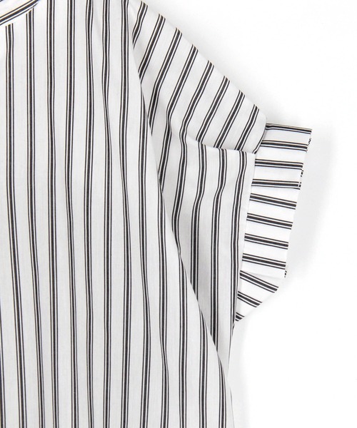 NICOLE white（ニコルホワイト）の「異素材切り替えストライプブラウス（シャツ/ブラウス・レディース・ブルー/ブラック/オフホワイト・FREE）」の11枚目の写真