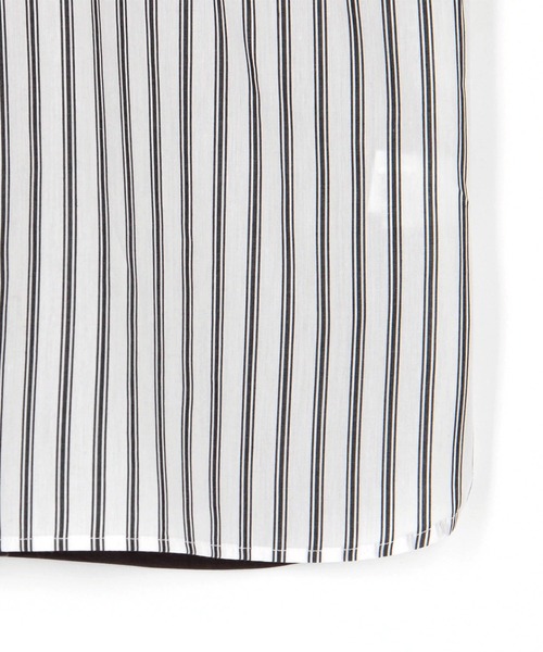 NICOLE white（ニコルホワイト）の「異素材切り替えストライプブラウス（シャツ/ブラウス・レディース・ブルー/ブラック/オフホワイト・FREE）」の12枚目の写真