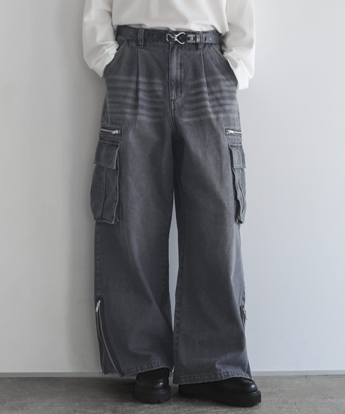 マルチギミックドレープサイドジップスリットカーゴパンツ