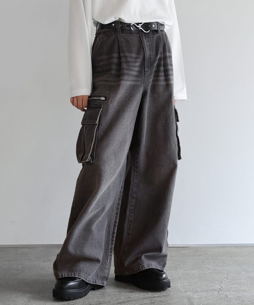 DIESEL サイドジップ カーゴパンツ スタッズ DIESEL サイドジップ カーゴパンツ スタッズ