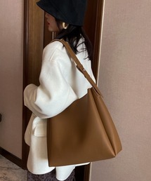 PUショルダーバッグ