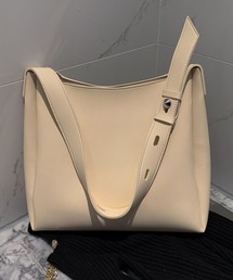 PUショルダーバッグ