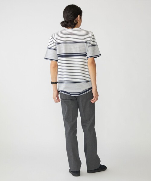 SHIPS(シップス)の「SHIPS: タック ボーダー Tシャツ(Tシャツ/カットソー・メンズ・ホワイト/ネイビー/オフホワイト/ブラウン・SMALL/X-LARGE/LARGE/MEDIUM)」の10枚目の写真